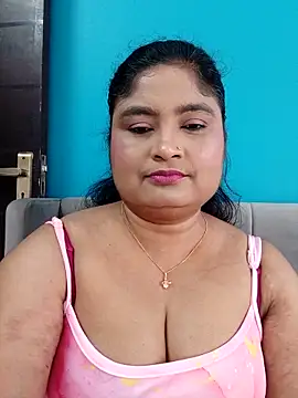 Snapshot of hornyriyanka chatting on 05/03/26, 02:28 hornyriyanka online show from 05/03/26, 02:28
