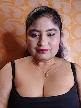 Snapshot of hornyriyanka chatting on 05/30/26, 02:30 hornyriyanka online show from 05/30/26, 02:30
