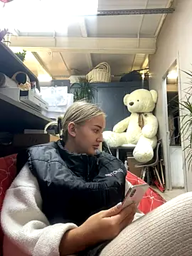 CandyVice online show from 09/25/25, 05:38