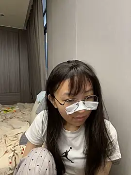 haiyan125216 online show from 09/29/25, 09:14