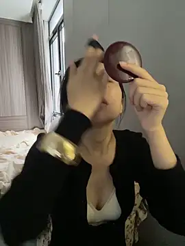 haiyan125216 online show from 10/26/25, 06:41