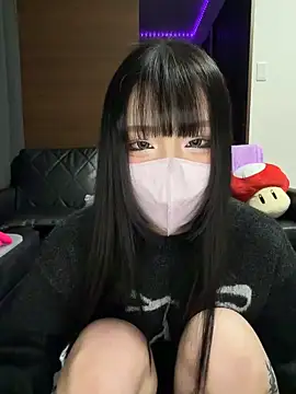 Snapshot of Nano-xxx chatting on 03/05/26, 07:10 Nano-xxx online show from 03/05/26, 07:10