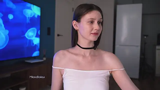 Snapshot of milanabaileys_ chatting on 09/30/25, 01:16 milanabaileys online show from 09/30/25, 01:16