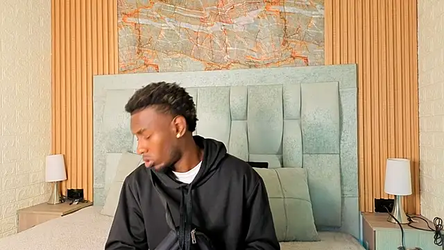 pipedark  online show from 10/07/25, 02:53