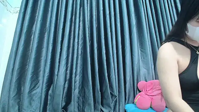 Snapshot of Grass_99 chatting on 12/01/25, 04:50 Grass 99 online show from 12/01/25, 04:50