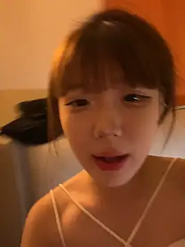 D-033 online show from 11/06/25, 02:07