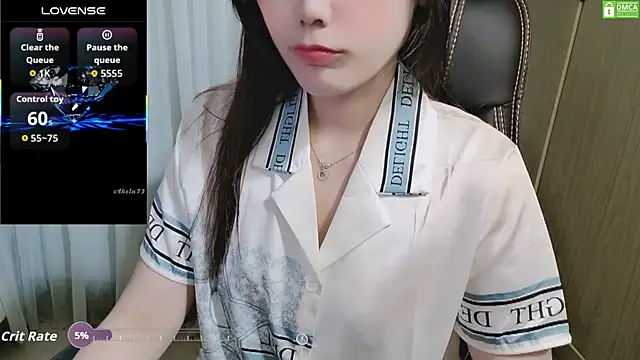 Snapshot of HanaYourlove chatting on 09/27/25, 08:08 HanaYourlove online show from 09/27/25, 08:08