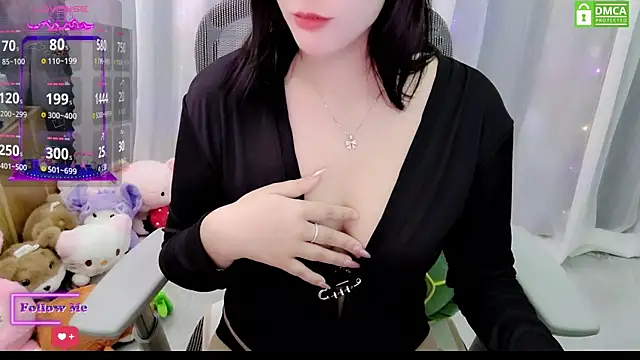 HanaYourlove online show from 07/25/26, 12:31