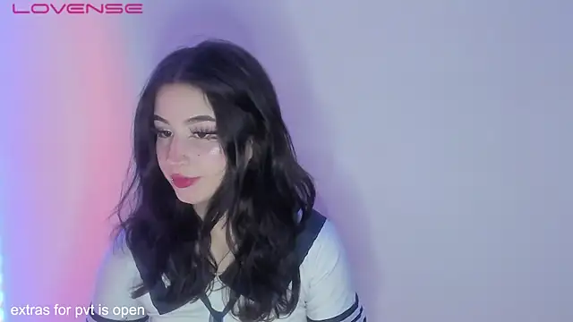 Snapshot of Murasaki_doll chatting on 10/08/25, 12:52 Murasaki doll online show from 10/08/25, 12:52