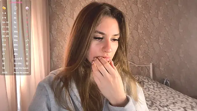 miainheat online show from 09/18/25, 08:27