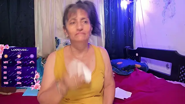 LadyPilar online show from 09/12/25, 09:04