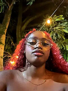 Snapshot of darle_volant chatting on 11/15/25, 11:43 darle volant online show from 11/15/25, 11:43