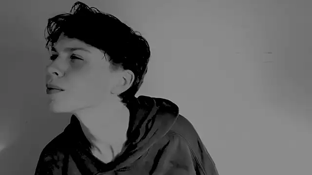 Snapshot of nyxofempusa chatting on 10/03/25, 05:26 nyxofempusa online show from 10/03/25, 05:26