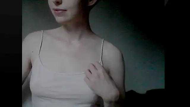 Snapshot of nyxofempusa chatting on 11/04/25, 08:52 nyxofempusa online show from 11/04/25, 08:52