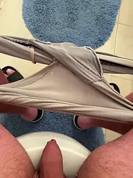 Kalle351 online show from 10/16/25, 02:29