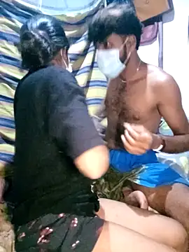 Snapshot of BabyHansi chatting on 11/08/25, 05:23 BabyHansi online show from 11/08/25, 05:23