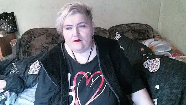 Snapshot of Lana555 chatting on 11/05/25, 08:42 Lana555 online show from 11/05/25, 08:42