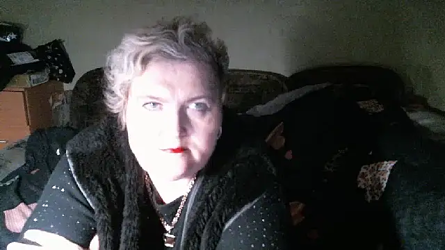 Snapshot of Lana555 chatting on 11/14/25, 12:20 Lana555 online show from 11/14/25, 12:20