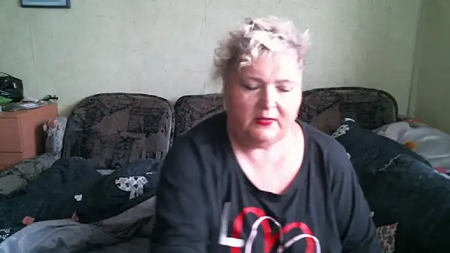 Snapshot of Lana555 chatting on 12/03/25, 08:00 Lana555 online show from 12/03/25, 08:00