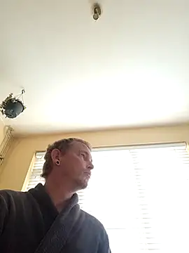 piercingpik online show from 10/05/25, 02:48