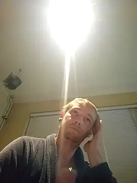 piercingpik online show from 10/06/25, 07:11