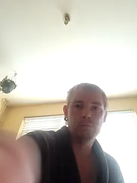 piercingpik online show from 10/11/25, 09:19