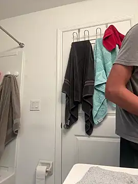 Snapshot of Ryan_12xX chatting on 11/15/25, 09:00 Ryan 12xX online show from 11/15/25, 09:00