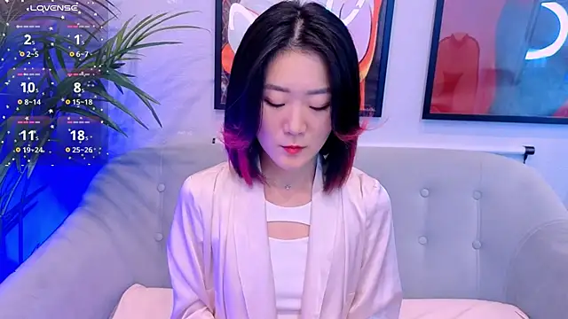 Snapshot of AikoYamada chatting on 09/28/25, 07:03 AikoYamada online show from 09/28/25, 07:03