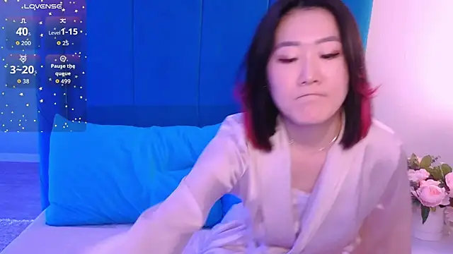 Snapshot of AikoYamada chatting on 10/04/25, 06:44 AikoYamada online show from 10/04/25, 06:44