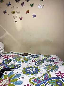 Snapshot of Vliacoooper2 chatting on 09/20/25, 06:03 Vliacoooper2 online show from 09/20/25, 06:03