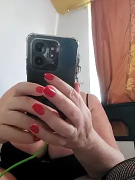 Snapshot of Miss-tetas chatting on 11/12/25, 09:47 Miss-tetas online show from 11/12/25, 09:47