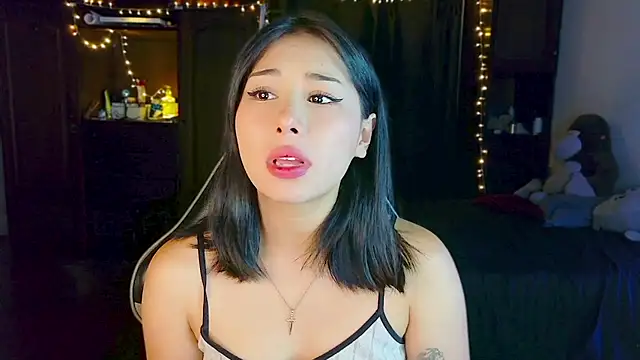 Shisuku Sophi online show from 06/21/26, 01:52