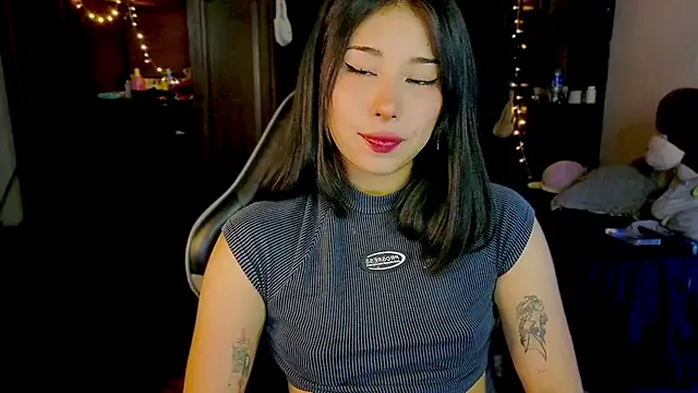 Shisuku Sophi online show from 07/03/26, 04:08