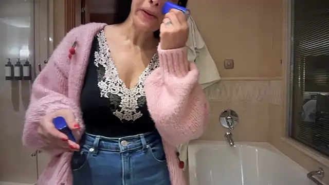 Ofcourseoneday online show from 11/11/25, 10:04