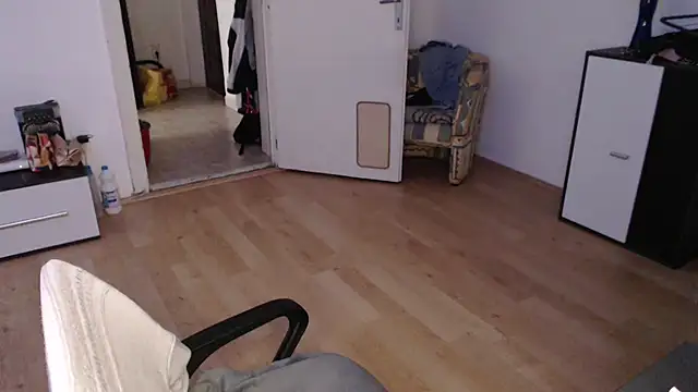 Aliens4twenty online show from 10/26/25, 08:42