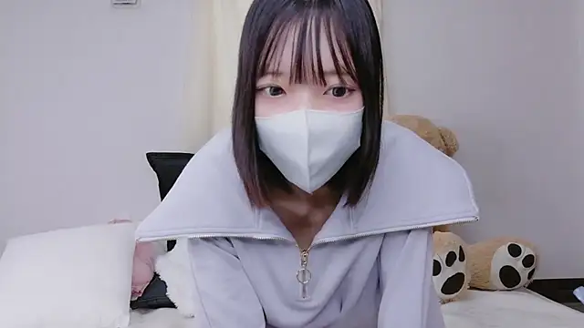 Snapshot of Azusa_128 chatting on 10/08/25, 07:28 Azusa 128 online show from 10/08/25, 07:28