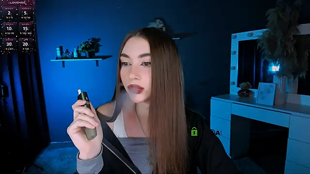 Snapshot of barbara_crazy chatting on 09/26/25, 01:04 barbara crazy online show from 09/26/25, 01:04