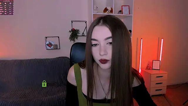 Snapshot of barbara_crazy chatting on 10/04/25, 09:07 barbara crazy online show from 10/04/25, 09:07