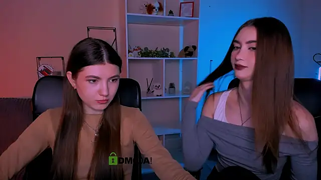 Snapshot of barbara_crazy chatting on 10/06/25, 12:35 barbara crazy online show from 10/06/25, 12:35