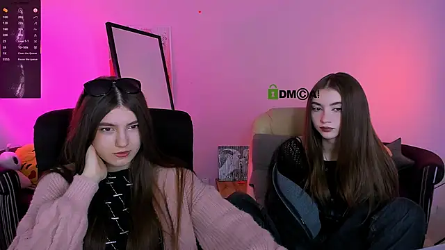 Snapshot of barbara_crazy chatting on 10/19/25, 08:48 barbara crazy online show from 10/19/25, 08:48