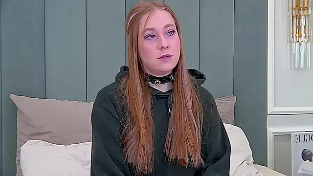 MiaEuphoria  online show from 12/02/25, 03:23