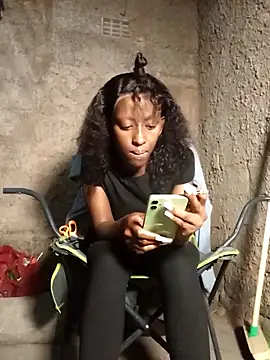 RFeltomWhitJ online show from 09/20/25, 05:36