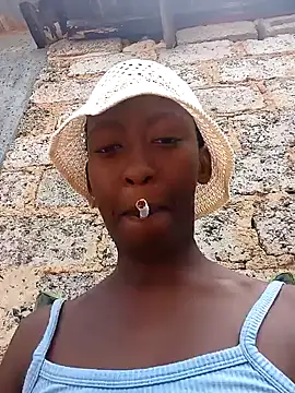 RFeltomWhitJ online show from 09/23/25, 09:12