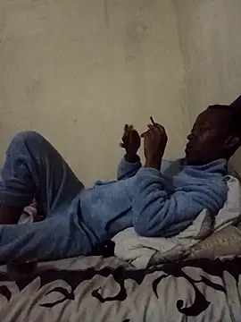 RFeltomWhitJ online show from 10/20/25, 03:23