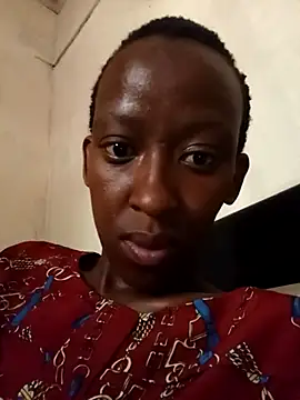 RFeltomWhitJ online show from 10/28/25, 08:29