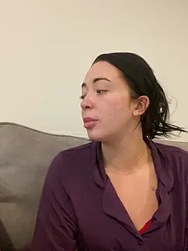 ItsCOCOx online show from 09/26/25, 03:54