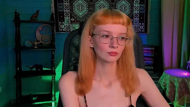 MollyJiggles online show from 10/29/25, 12:29