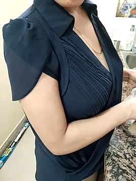 Pihu Chopra online show from 09/21/25, 03:41