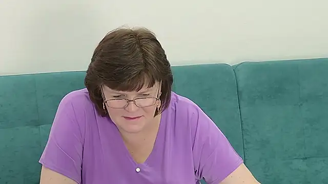 Snapshot of Sandra_Sunrise chatting on 11/27/25, 10:28 Sandra Sunrise online show from 11/27/25, 10:28