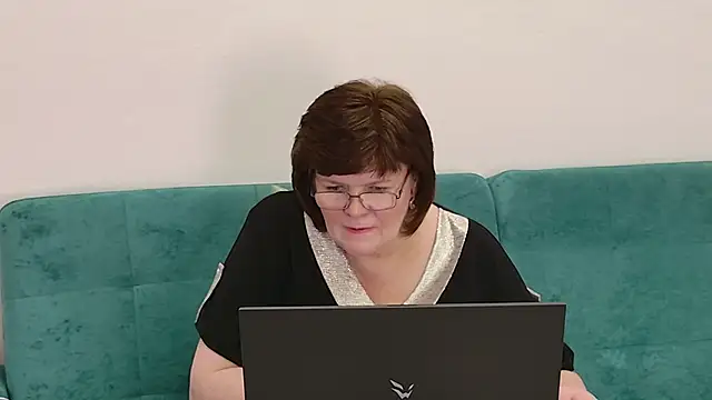 Snapshot of Sandra_Sunrise chatting on 12/05/25, 10:57 Sandra Sunrise online show from 12/05/25, 10:57